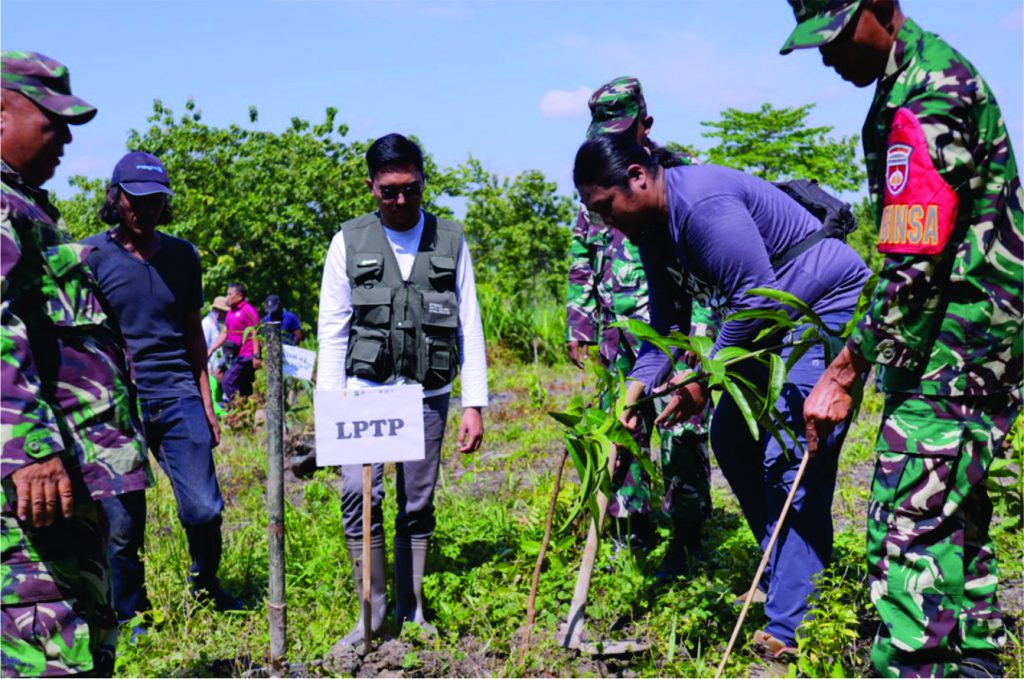 Foto Artikel Penanaman Reforestrasi_1a