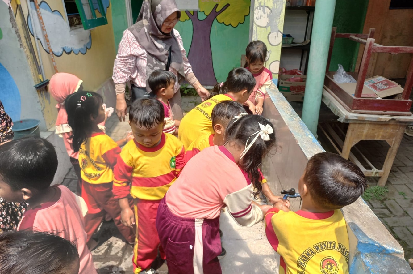 Puluhan Siswa TK Tenggilisrejo Diajarkan Jurus CTPS Sejak Dini.